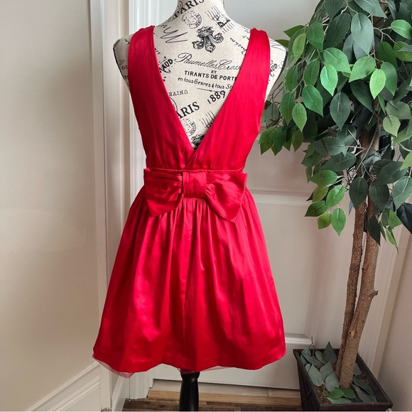 Forever 21 Bow Back Sleeveless Tulle Lined Satin Dress Red Sz M - Picture 9 of 16